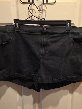 Old Navy Black Mid-Rise Denim Shorts